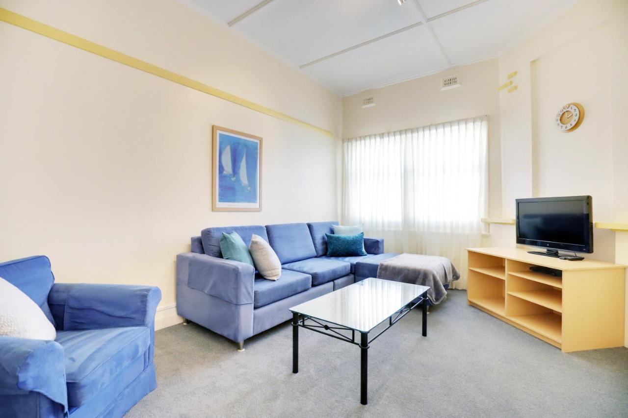 Bayview Apartments Glenelg Adelaide Exterior photo